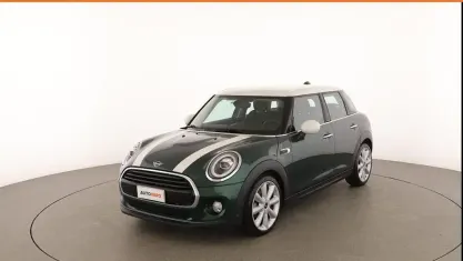 Begagnad Mini Cooper D 116 HK (85 kW) 2019 Grön Halvkombi