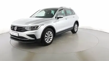 Usata VW Tiguan Life 150 CV (110 kW) 2022 Argento riflesso SUV