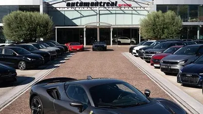 Usata Ferrari SF90 999 CV (734 kW) 2022 Gray Coupé