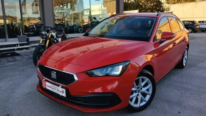Usata Seat Leon Business 131 CV (96 kW) 2022 Rosso Station wagon