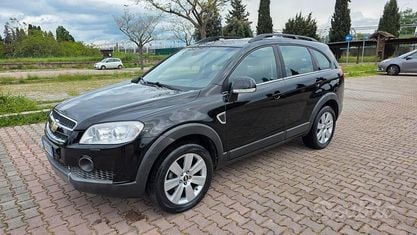 Usata Chevrolet Captiva 150 CV (110 kW) 2007 Nero SUV