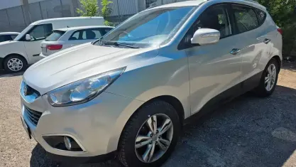 Usata Hyundai ix35 136 CV (100 kW) 2011 Grigio SUV