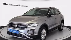 Usata 2024 VW T-Roc Life SUV | 29.500 € (Buon prezzo)