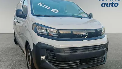 Bianco Nuova 2025 Opel Vivaro S Monovolume | 21.950 € (Ottimo prezzo)