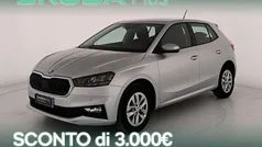Argento brillante metallizzato Usata 2024 Skoda Fabia Selection Tre volumi | 16.900 € (Buon prezzo)