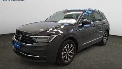 Usata VW Tiguan Life 150 CV (110 kW) 2023 Bianco SUV