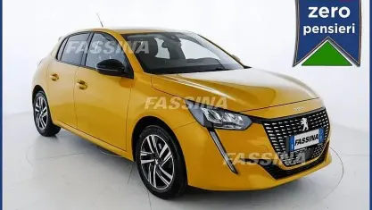 Usata Peugeot 208 Allure 102 CV (75 kW) 2021 Giallo Utilitaria
