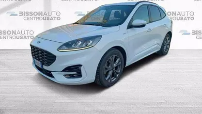 Begagnad Ford Kuga ST-Line 120 HK (88 kW) 2022 Vit SUV