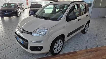 Usata Fiat Panda Easy 80 CV (58 kW) 2014 Utilitaria