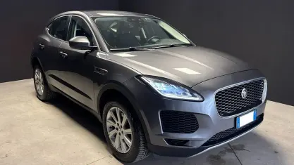 Usata Jaguar E-Pace S 150 CV (110 kW) 2020 Grigio metallizzato SUV