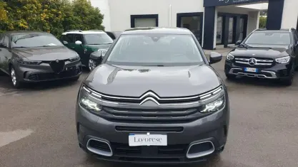 Begagnad Citroën C5 Aircross Business Class 131 HK (96 kW) 2022 Grå SUV
