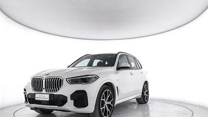 Używany BMW X5 M Sport 286 KM (210 kW) 2022 Czarny SUV