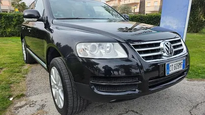 Usata VW Touareg R 174 CV (127 kW) 2005 Nero SUV