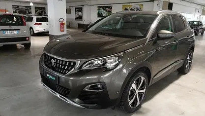 Usata Peugeot 3008 Allure 131 CV (96 kW) 2019 SUV