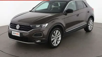 Usata VW T-Roc Advance 150 CV (110 kW) 2019 Marrone SUV
