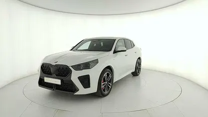 Bianco Usata 2025 BMW X2 M Sport SUV | 48.800 € (Buon prezzo)