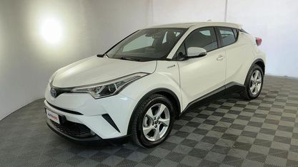 Occasion Toyota C-HR Active 98 ch (72 kW) 2019 Blanc SUV