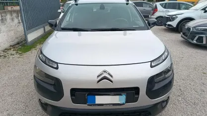 Usata Citroën C4 Shine 100 CV (73 kW) 2015 Grigio SUV