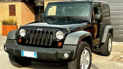 Usata Jeep Wrangler 200 CV (147 kW) 2011 SUV