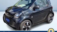 Nero metallizzato Usata 2021 Smart ForTwo Electric Drive Passion Tre volumi | 13.900 € (Buon prezzo)