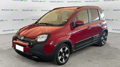 Usata Fiat Panda 69 CV (50 kW) 2025 Rosso Utilitaria