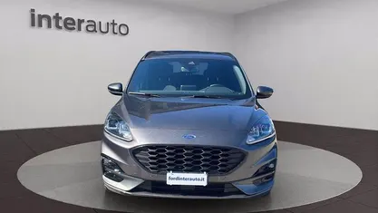Usata Ford Kuga ST-Line 120 CV (88 kW) 2022 Magnetic grey SUV
