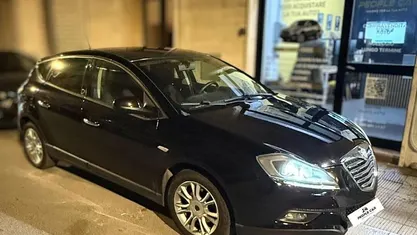 Usata Lancia Delta Silver 120 CV (88 kW) 2011 Utilitaria