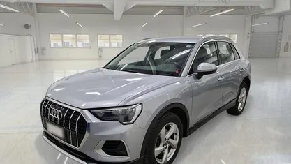 Usata Audi Q3 Advanced Plus 150 CV (110 kW) 2020 Grigio SUV