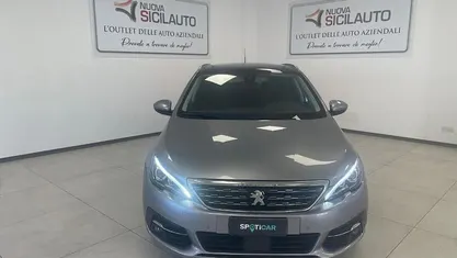 Grigio Usata 2018 Peugeot 308 Allure Station wagon | 12.900 € (Cara)