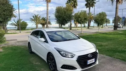 Usata Hyundai i40 Style 141 CV (103 kW) 2016 Bianco Station wagon