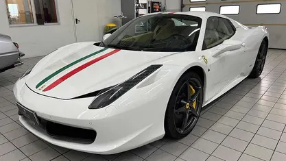 Usata Ferrari 458 570 CV (419 kW) 2013 Cabrio