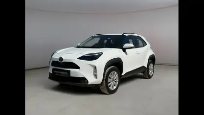 Usata Toyota Yaris Cross Active 116 CV (85 kW) 2025 Bianco SUV