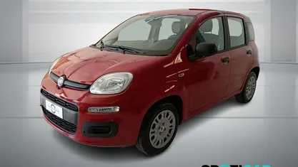 Ny Fiat Panda Icon 69 HK (50 kW) 2025 Röd Halvkombi