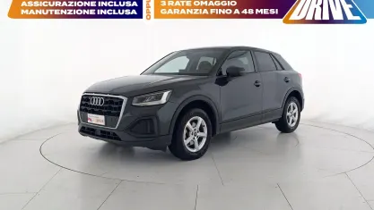 Usata Audi Q2 Business 110 CV (80 kW) 2023 Grigio manhattan metallizzato SUV