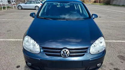 Usata VW Golf VI 105 CV (77 kW) 2009 Utilitaria