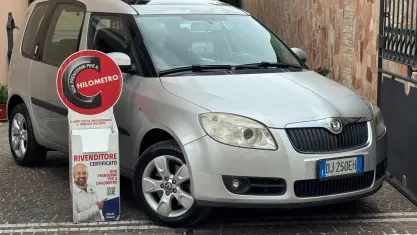 Usata Skoda Roomster 80 CV (58 kW) 2007 Grigio Monovolume