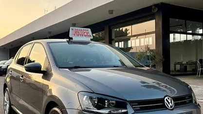 Usata VW Polo Highline 90 CV (66 kW) 2010 Grigio Utilitaria