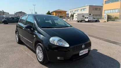 Usata Fiat Grande Punto 65 CV (47 kW) 2007 Nero Utilitaria