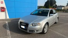 Usata 2006 Audi A4 Tre volumi | 1800 € (Buon prezzo)