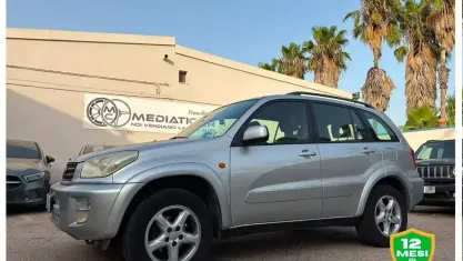 Usata Toyota RAV4 150 CV (110 kW) 2003 Grigio SUV