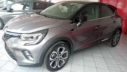 Usata Renault Captur Techno 101 CV (74 kW) 2023 SUV