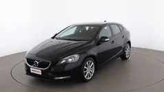 Nero Usata 2017 Volvo V40 Kinetic Station wagon | 14.599 € (Buon prezzo)
