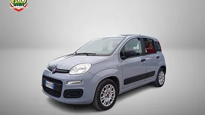 Usata Fiat Panda Pop 69 CV (50 kW) 2018 Blu Utilitaria