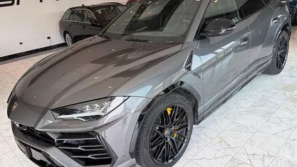 Usata Lamborghini Urus 650 CV (478 kW) 2021 SUV