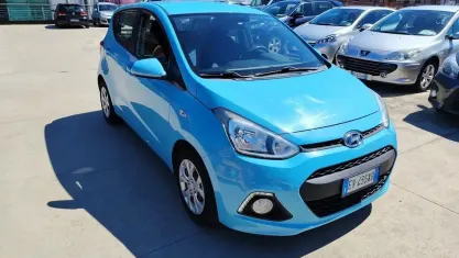 Usata Hyundai i10 Comfort 66 CV (48 kW) 2014 Blu Utilitaria
