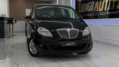 Usata Lancia Musa 95 CV (69 kW) 2007 Nero Monovolume