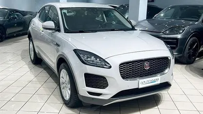 Usata 2019 Jaguar E-Pace S SUV | 24.900 € (Buon prezzo)