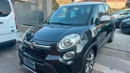 Usata Fiat 500L Trekking 120 CV (88 kW) 2017 Nero Monovolume