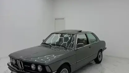Usata BMW 323 Efficient Dynamics 122 CV (89 kW) 1980 Verde Berlina