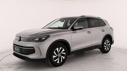 Begagnad VW Tiguan Edition 131 HK (96 kW) 2025 Silver SUV